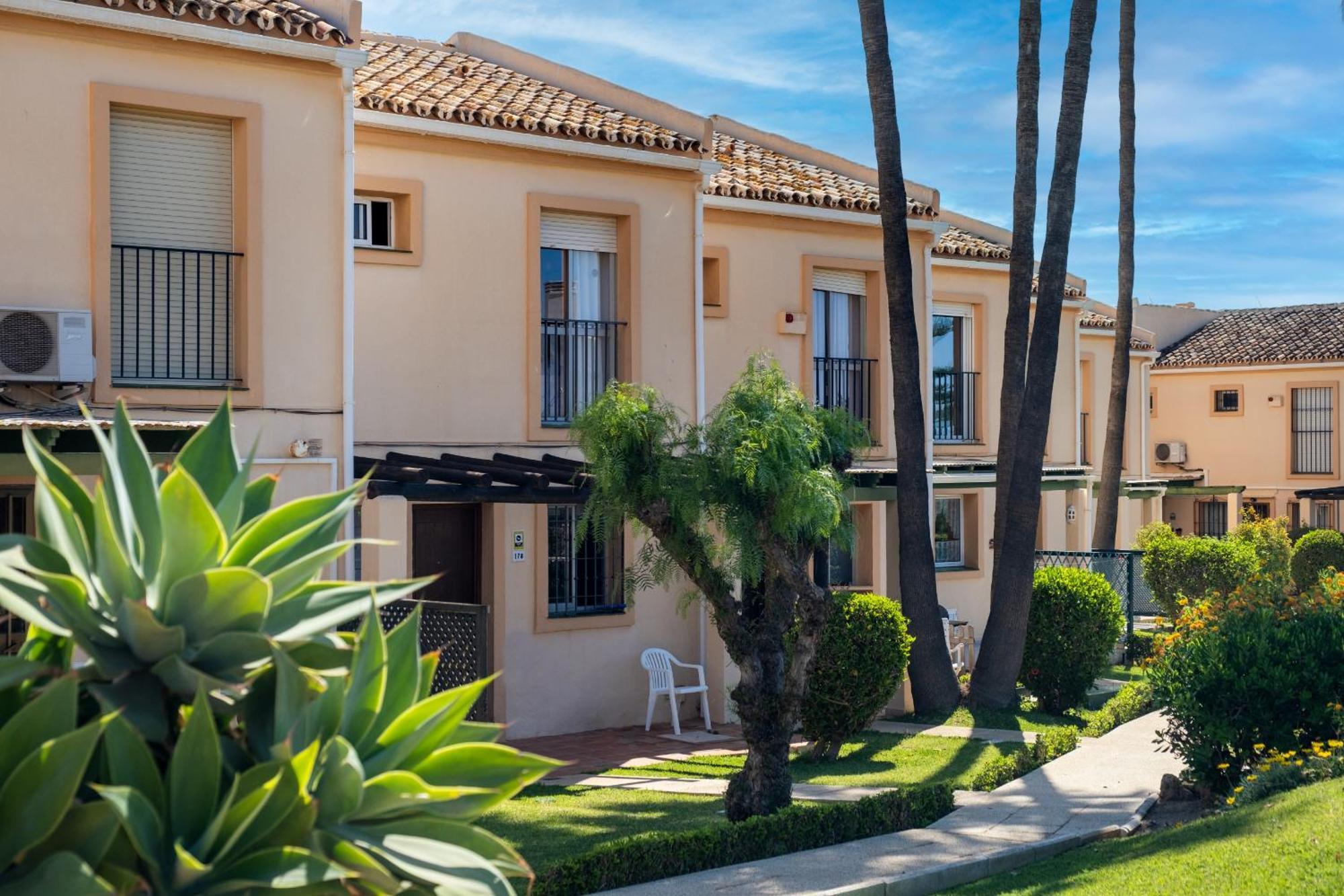 El Faro Mijas Costa Blue Sky Sea Views By Alfresco Stays מראה חיצוני תמונה